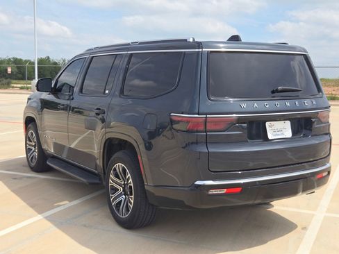 Certified 2024 Jeep Wagoneer 4WD w/ Premium Group I image 5