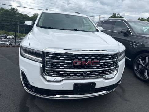 Used 2021 GMC Acadia Denali w/ Denali Technology Package FWD image 4
