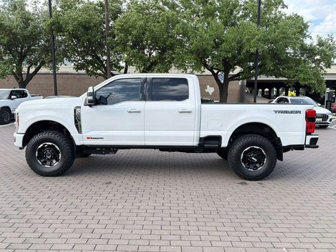 Used 2026 Ford F250 Platinum w/ Platinum Plus Package image 2
