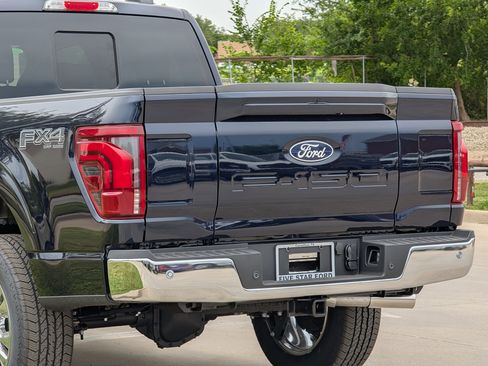 New 2025 Ford F150 Lariat w/ Equipment Group 502A High image 7