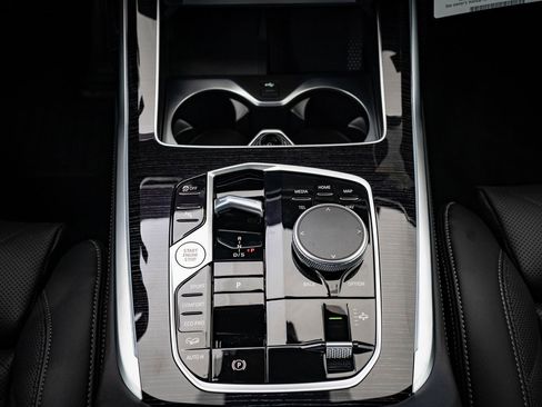 New 2026 BMW X7 xDrive40i w/ M Sport Package image 41