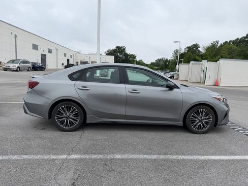 Used 2022 Kia Forte GT-Line w/ GT-Line Premium Package FWD image 4