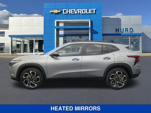 New 2026 Chevrolet Trax RS w/ Driver Confidence Package image 7