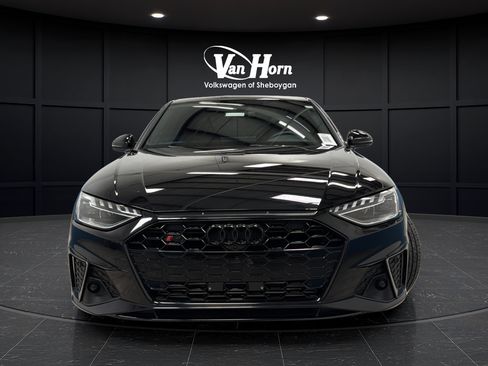 Used 2023 Audi S4 Premium Plus w/ Premium Plus Package AWD/4WD image 2