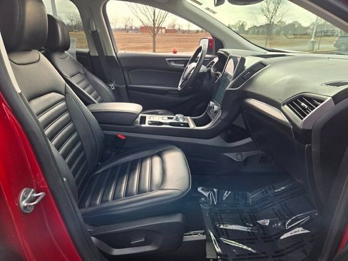 Used 2022 Ford Edge SEL w/ Convenience Package AWD/4WD image 6