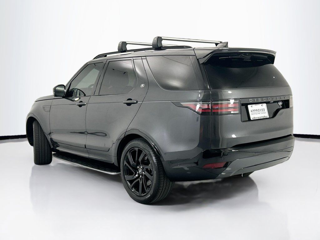 Used 2022 Land Rover Discovery HSE R-Dynamic AWD/4WD image 7