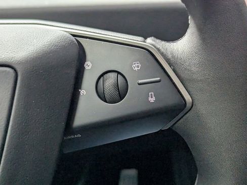 Used 2024 Tesla Cybertruck AWD Crew Cab image 20