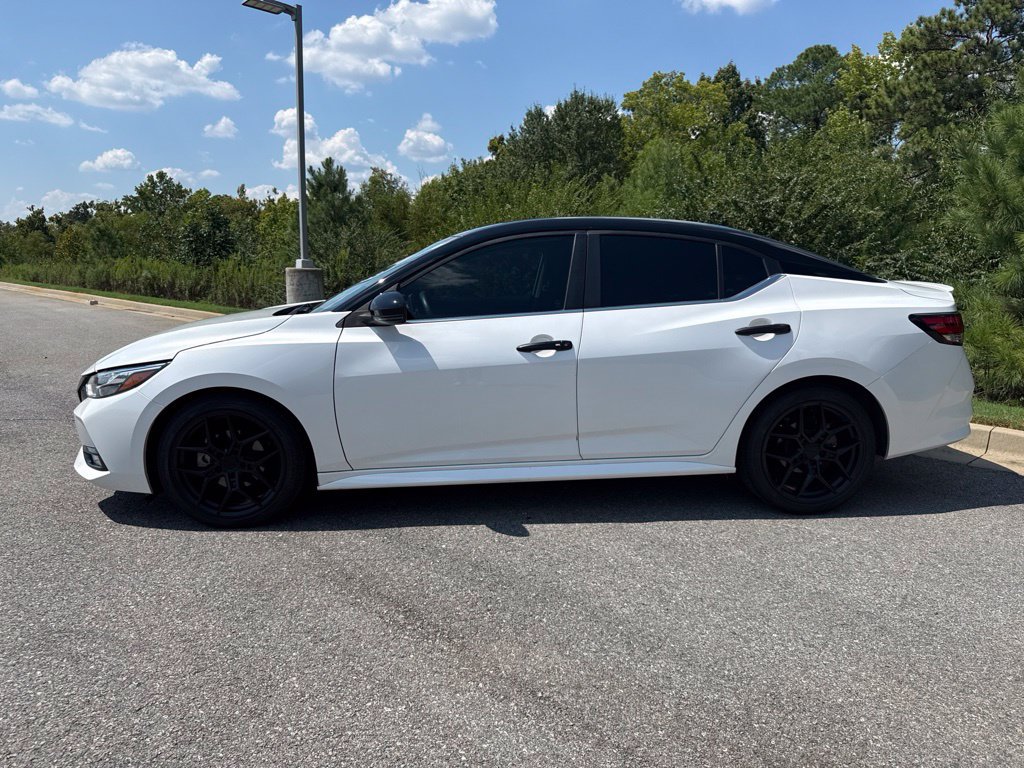 Used 2023 Nissan Sentra SR FWD image 4