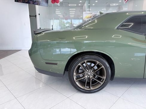 Used 2021 Dodge Challenger R/T Scat Pack w/ Dynamics Package RWD image 8