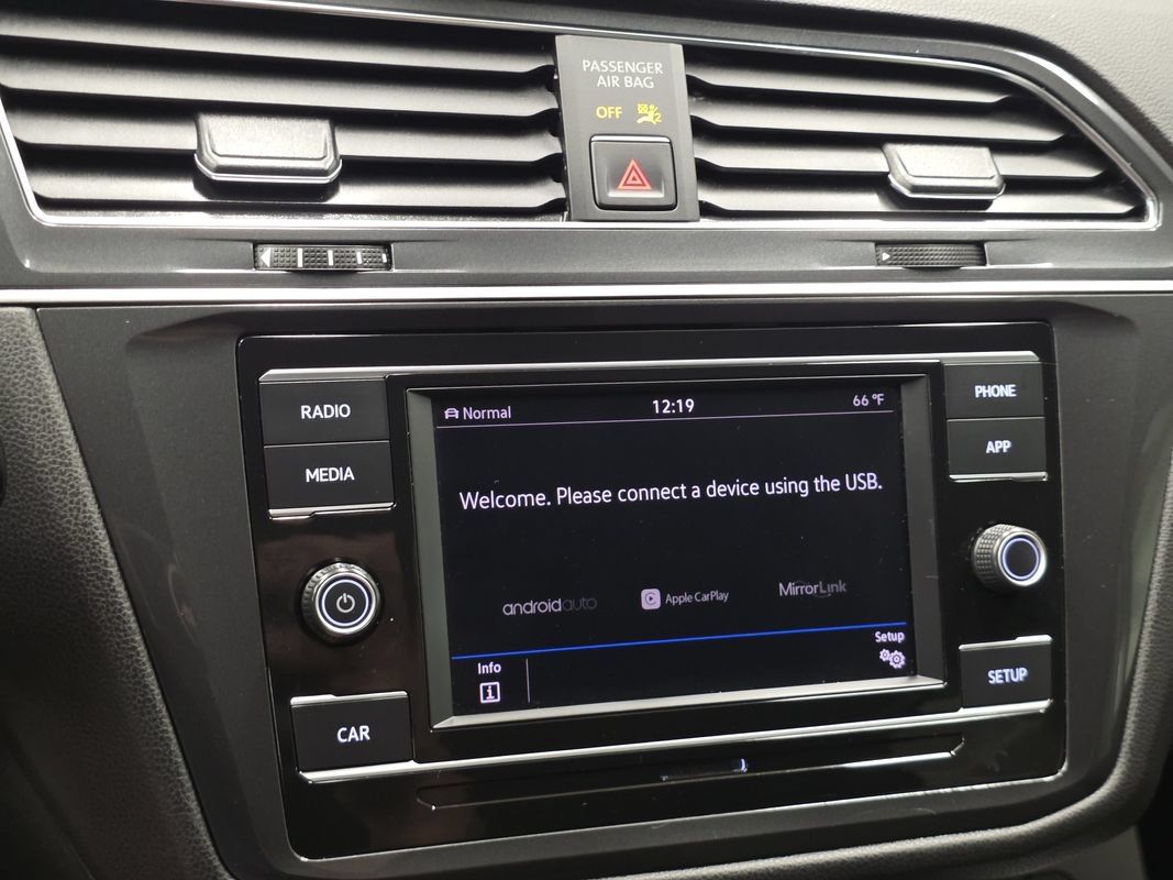 Used 2018 Volkswagen Tiguan S AWD/4WD image 34