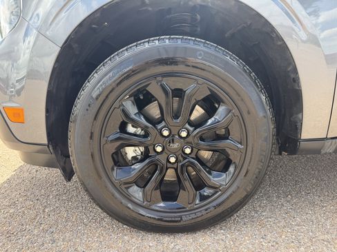 Certified 2024 Ford Maverick XLT w/ XLT Luxury Package FWD image 7
