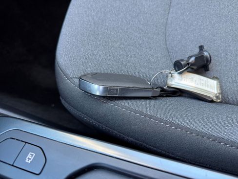 Used 2025 Kia K4 LXS image 17