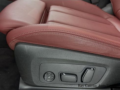 Used 2025 BMW X4 xDrive30i w/ Premium Package image 20