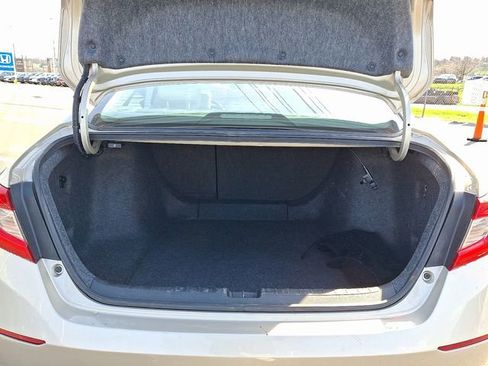 Certified 2018 Honda Accord EX-L image 26