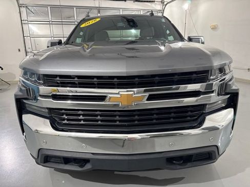 Used 2020 Chevrolet Silverado 1500 LT w/ Convenience Package RWD image 2