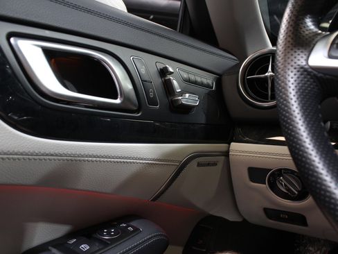 Used 2020 Mercedes-Benz SL 450 image 37