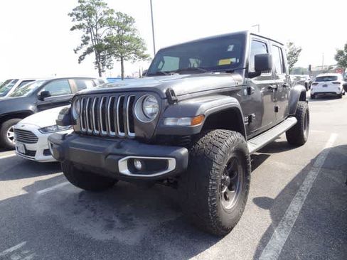 Used 2021 Jeep Gladiator Overland w/ Popular Equipment Package AWD/4WD image 1