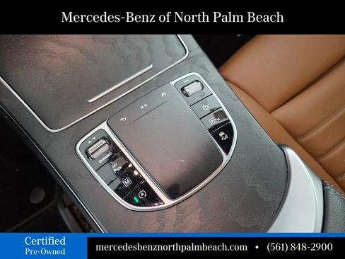 Used 2022 Mercedes-Benz GLC 300 4MATIC image 22