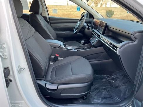 New 2026 Hyundai Tucson SE image 29