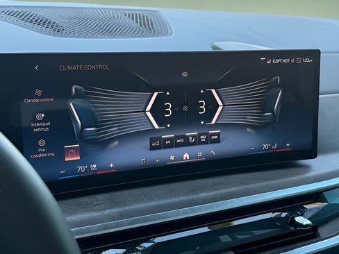 Used 2026 BMW X5 xDrive40i w/ M Sport Package image 17