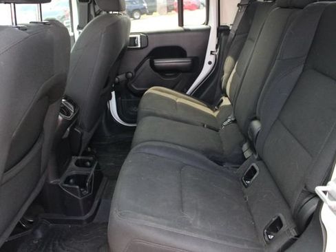 Used 2021 Jeep Gladiator Sport AWD/4WD image 22