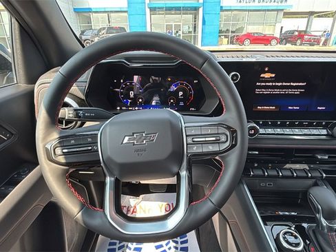 New 2025 Chevrolet Colorado Z71 w/ Technology Package image 16