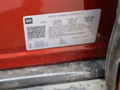 Used 2021 Buick Enclave Essence FWD image 30