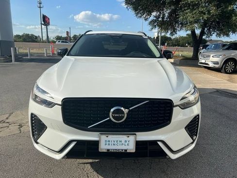 Certified 2024 Volvo XC60 B5 Core w/ Protection Package Premier AWD/4WD image 2