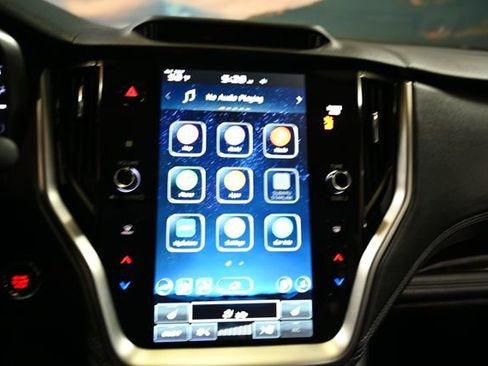 Used 2024 Subaru Outback Limited image 31