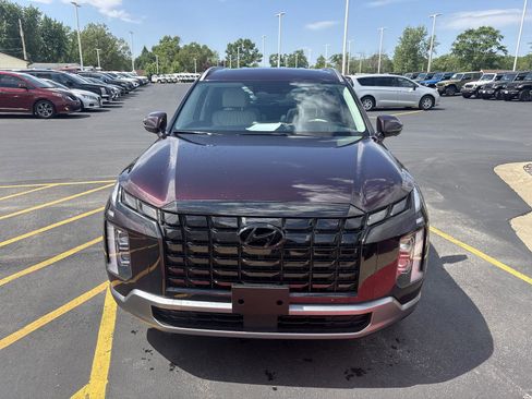 Used 2024 Hyundai Palisade Limited AWD/4WD image 4