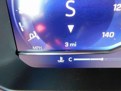 New 2025 Chevrolet Silverado 1500 LT w/ Z71 Off-Road Package AWD/4WD image 27