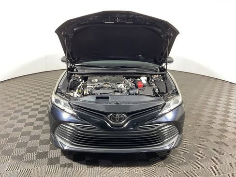 Used 2020 Toyota Camry LE w/ Convenience Package AWD/4WD image 10