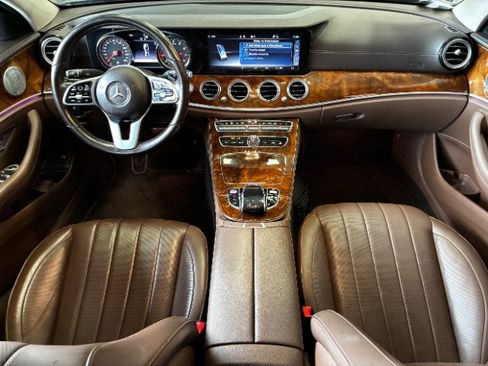 Used 2019 Mercedes-Benz E 300 4MATIC w/ Driver Assistance Package image 17