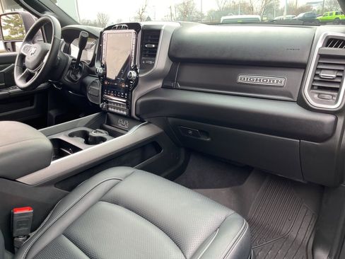 Used 2024 RAM 2500 Big Horn w/ Level 2 Equipment Group AWD/4WD image 43