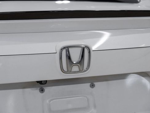 Used 2018 Honda Accord Touring image 64