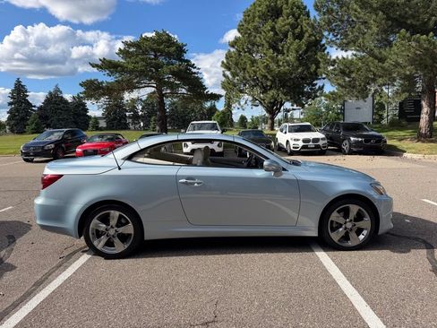 Used 2010 Lexus IS 250C RWD image 39