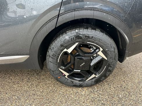 New 2026 Kia Sportage EX AWD/4WD image 36