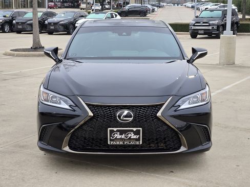 Used 2022 Lexus ES 350 F Sport image 11