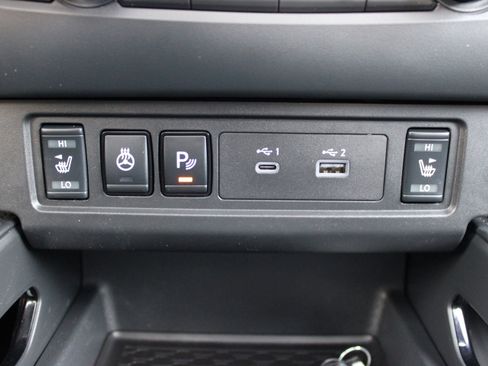 Certified 2022 Nissan Frontier PRO-4X w/ Pro-4X Premium Package image 21