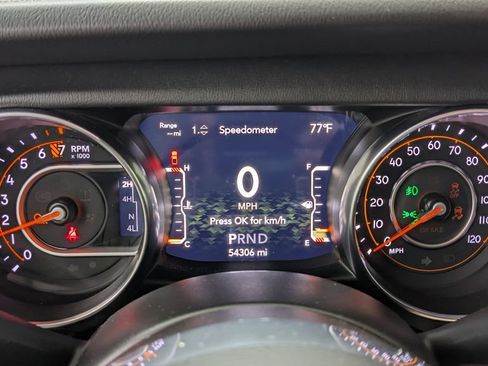 Used 2022 Jeep Gladiator Overland w/ Dual Top Group AWD/4WD image 22