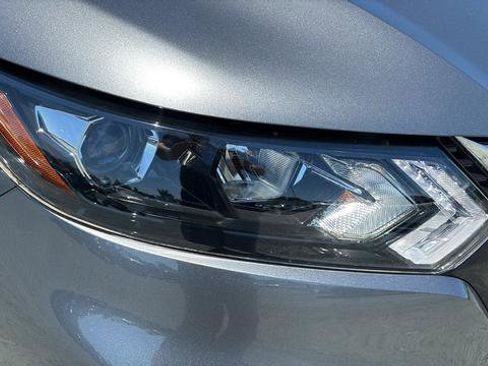 Used 2022 Nissan Rogue Sport SL AWD/4WD image 26