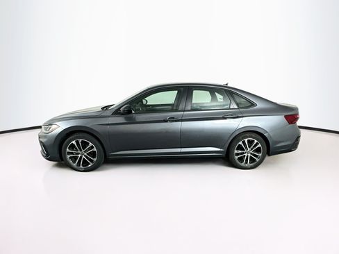 Used 2025 Volkswagen Jetta Sport FWD image 4
