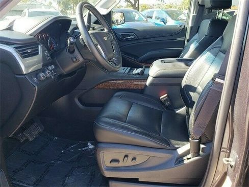Used 2015 Chevrolet Tahoe LTZ AWD/4WD image 4