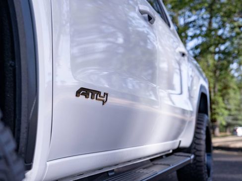 Used 2020 GMC Sierra 1500 AT4 w/ AT4 Premium Package AWD/4WD image 42