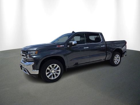Used 2021 Chevrolet Silverado 1500 LTZ image 2