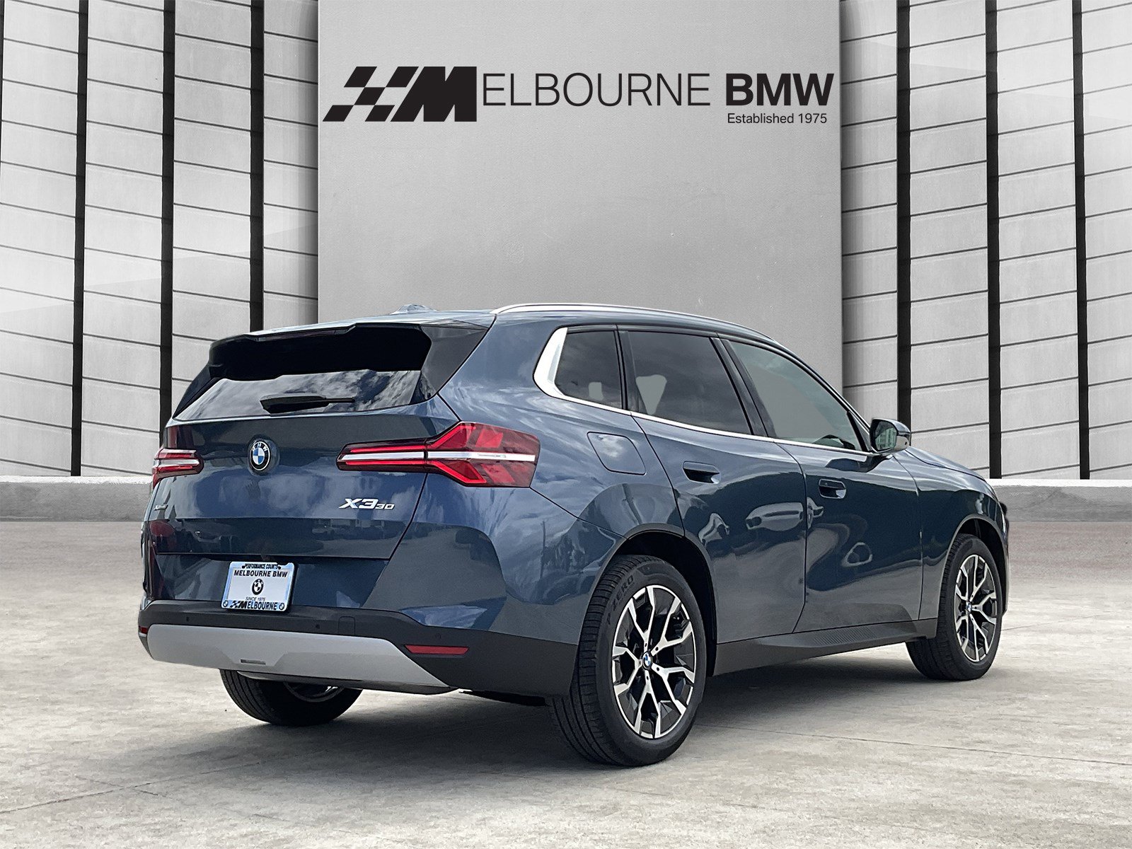 Used 2026 BMW X3 xDrive30i w/ Premium Package AWD/4WD image 4