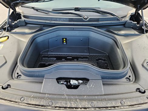 New 2025 Jeep Wagoneer S Launch Edition image 22