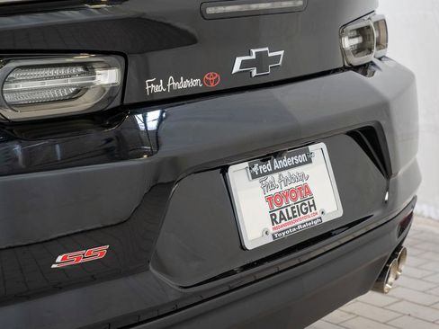 Used 2021 Chevrolet Camaro SS image 8