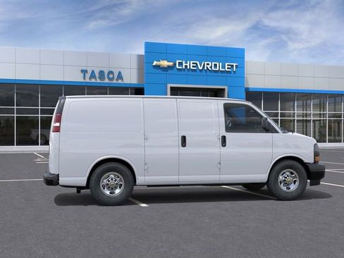 New 2026 Chevrolet Express 2500 Work Van image 5