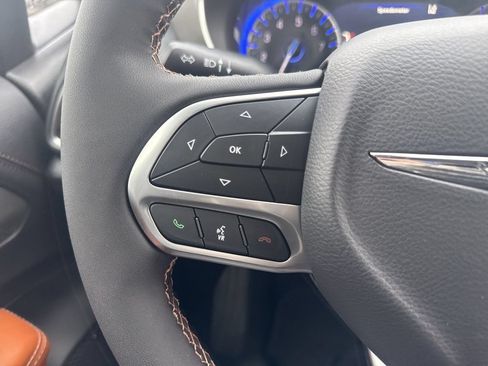 New 2026 Chrysler Pacifica Pinnacle AWD/4WD image 22